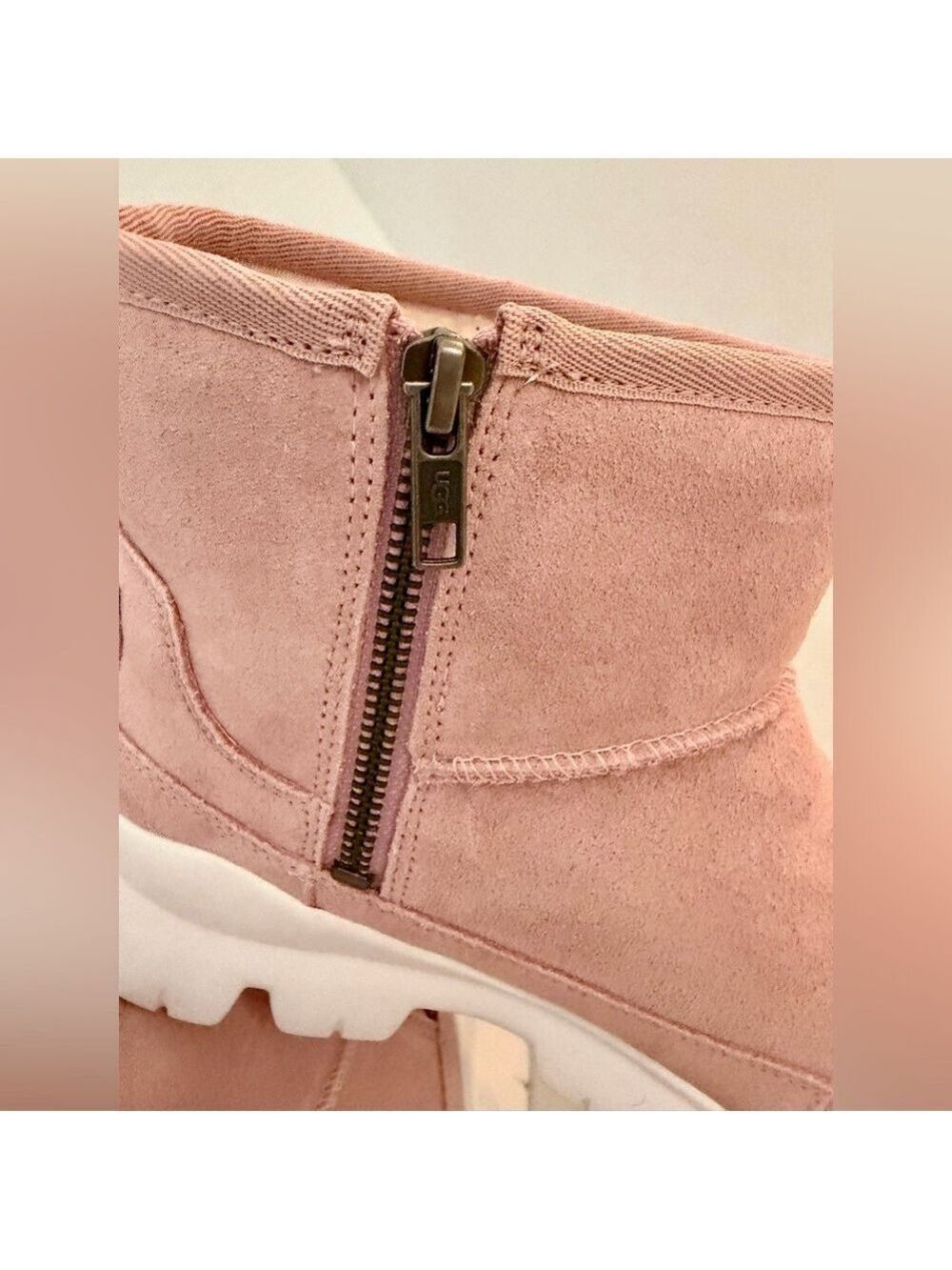 NEW IN BOX – UGG Palomar Sneaker Pink Crystal • Women’s 7.5 - Picture 11 of 13